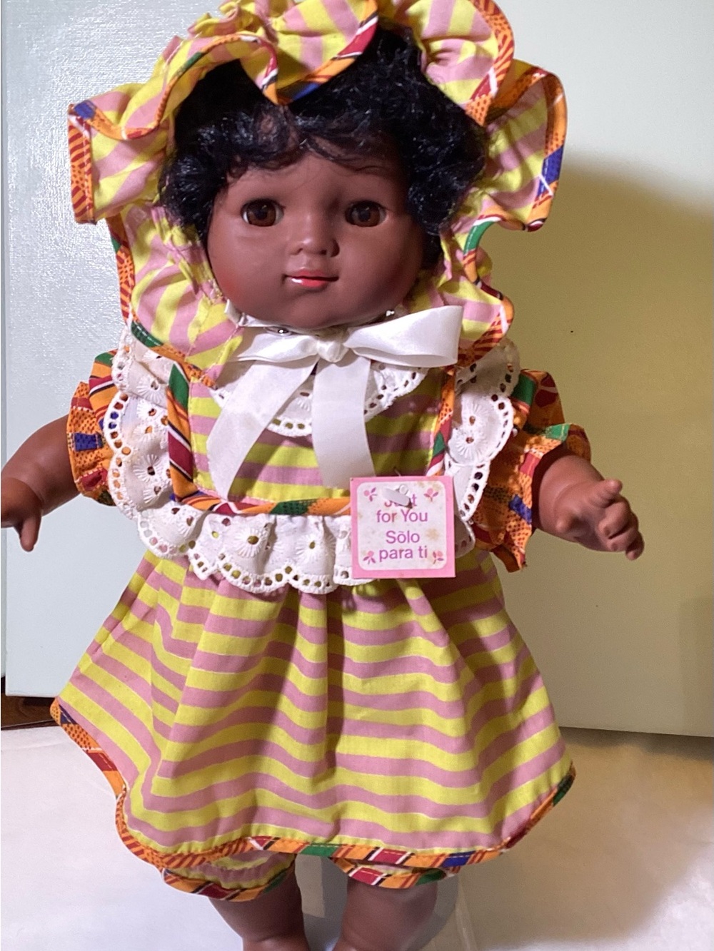 1989  Vintage Olmec African American Doll In Dress And Matching Bonnet